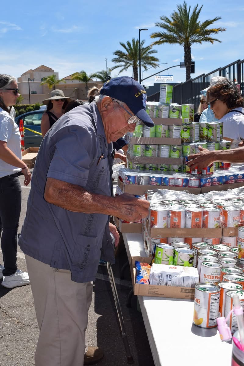 Feeding the Flock SD volunteers serving the community